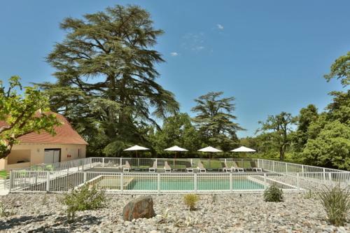 Hotel Le Manoir Des C�dres