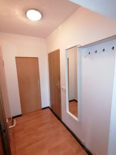 Apartamento Sch�ne Ferienwohnung �ber Den D�chern Von Plauen