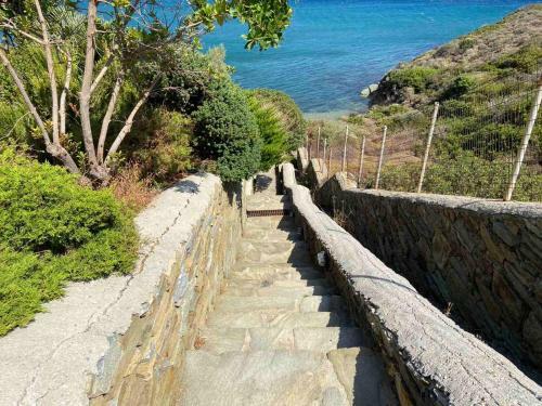 Hostal Andros Homes Sea Side Apartment & Studio