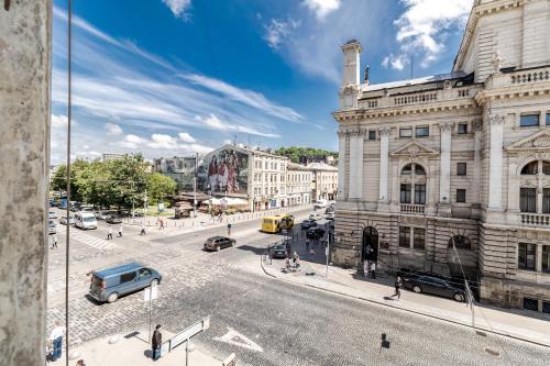 Opera House Apartment 2