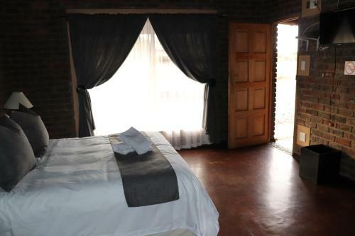 Sundowners Game Lodge
