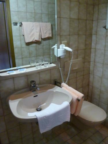 Hostal Gasthaus Zum Specht
