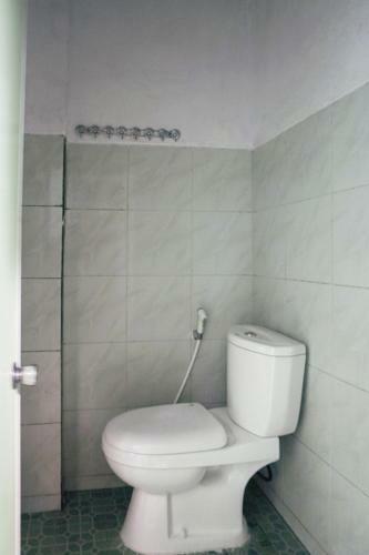Hotel Oyo Life 2918 Kost Arrazaq