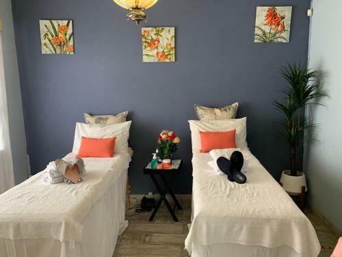 Hostal Botlhale Guesthouse, Events & Spa