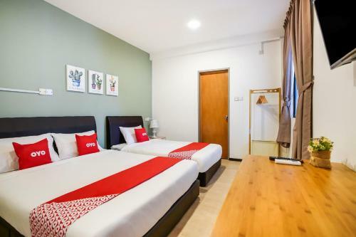 Hotel Oyo 89603 Treeline Urban Inn