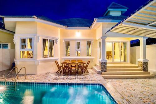 Baan Bussarin Pool Villa Huahin88