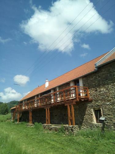 Agroturismo Pokoj�ky Na V?trn�