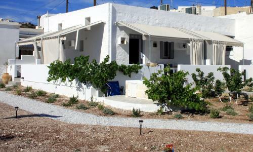 Kimolian Monopolis - Alyki House