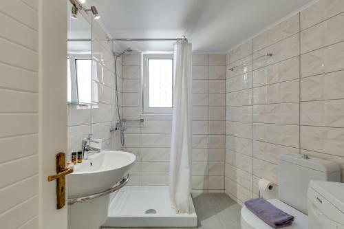 Samuel Apartment, 40 Meters From The Beach