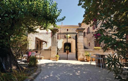 Apartment Domaine de Berguerolles