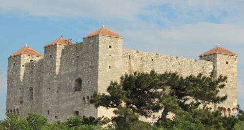 Hostal Guesthouse Donko 1 & 2