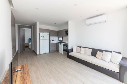 Modern Apartment Near Beach With Central Location In Bodrum