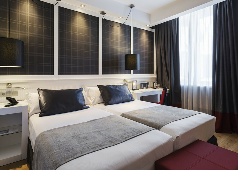 Hotel Catalonia Reina Victoria