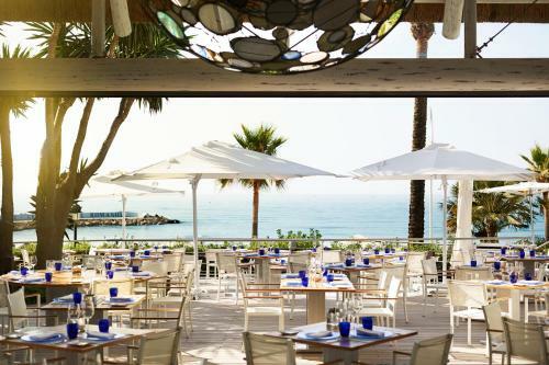 Hotel Puente Romano Beach Resort & Spa