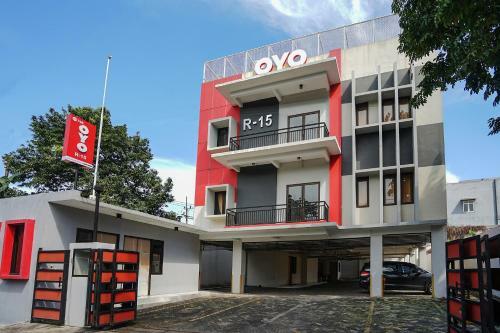 Hotel Oyo Flagship 748 Comfitel Tenggilis