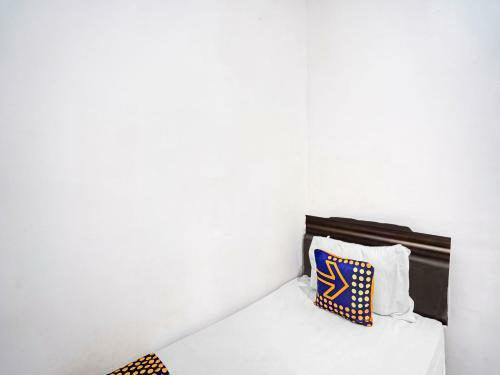 Hotel Spot On 90403 Gosepa Ngagel
