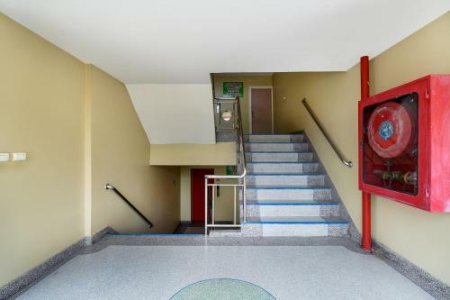 Hotel Oyo 762 Chompoo