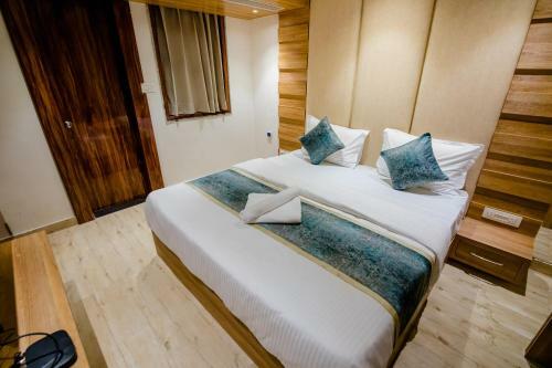 Hotel Kanchan View