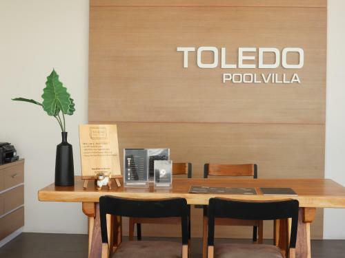 Hotel Toledo Pool Villa