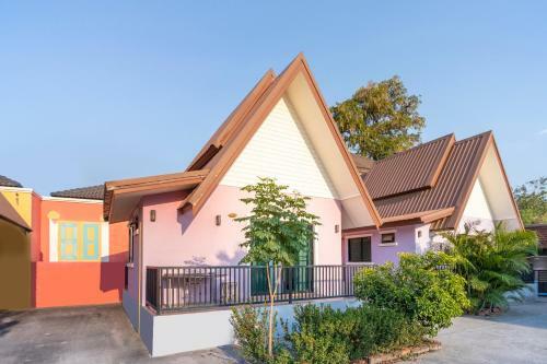 Hotel Oyo 798 Reurn Mareena Resort