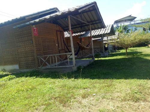 Pai Sleepy Hut