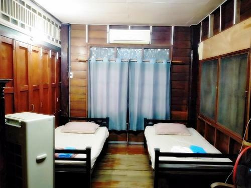 Bed & Breakfast Ray Nu Guest House