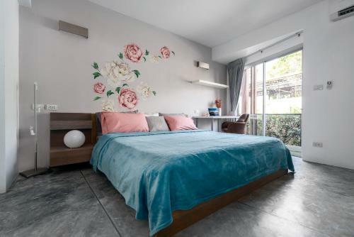 1 Bedroom Apartment In Replay