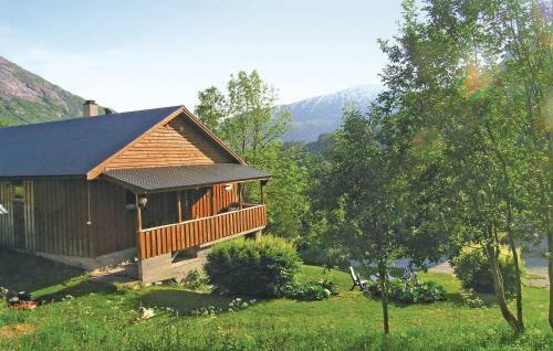 Holiday Home Jostedal F�berg