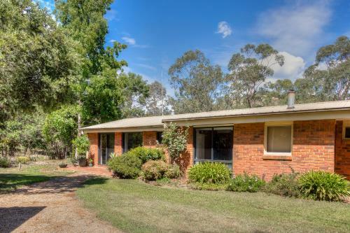 On The River, Porepunkah - Bright Vic