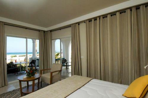 Hotel Vincci Helios Beach