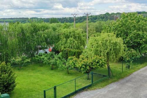 Apartment Near Lake In Pilsen