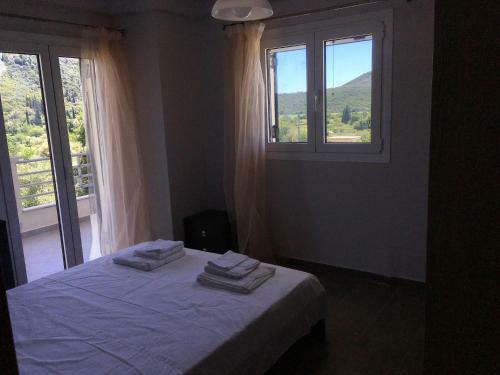 Tsoutsis Apartments