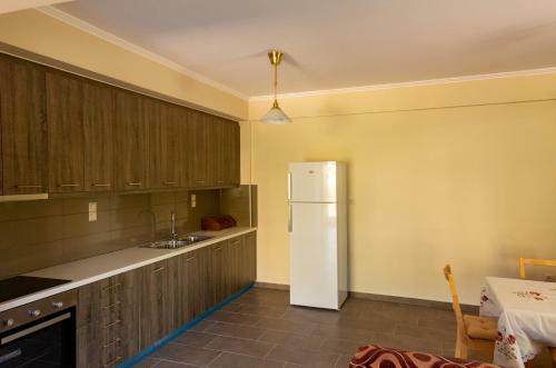 Tsoutsis Apartments