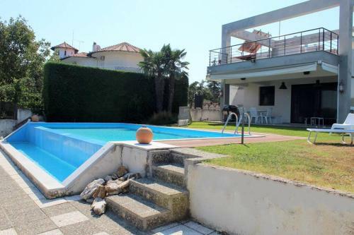 Elikon Luxury Villa