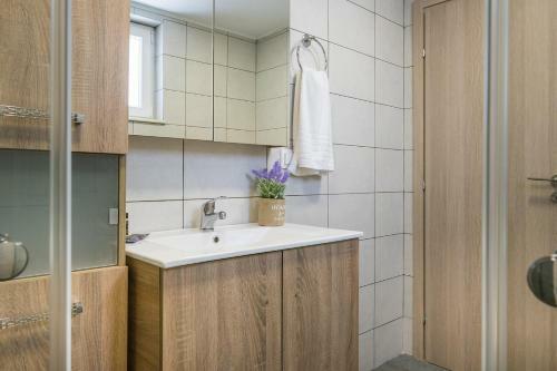 B&m House,sirili,platanias