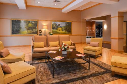 Hotel Holiday Inn Express Breezewood