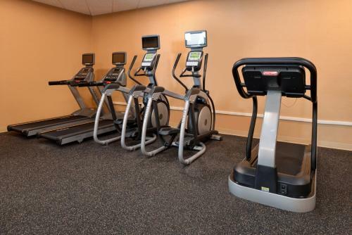 Hotel Holiday Inn Express Breezewood