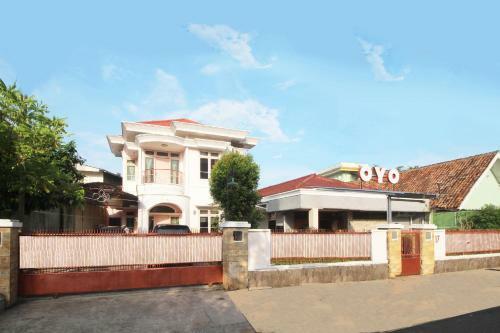 Hotel Oyo 2593 Mawar Homestay