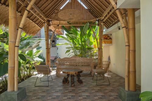 Hostal Mupu Jana G.house Keramas