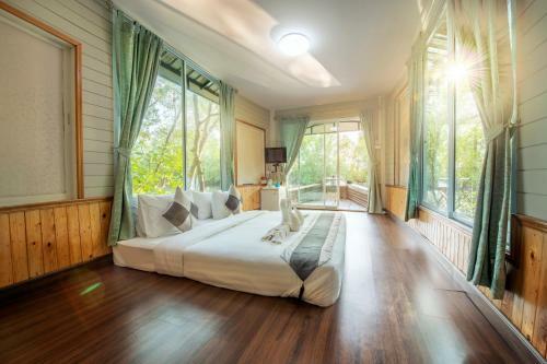 Hotel Ratathara Resort