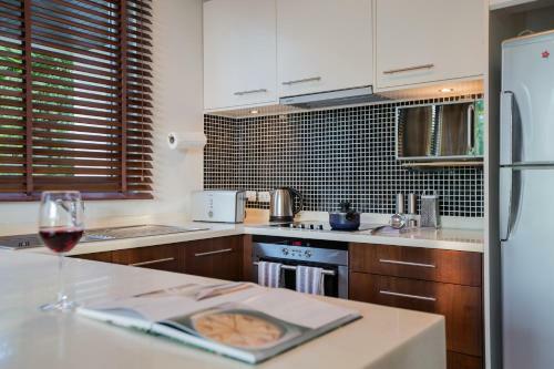 Kata Gardens Beach Apartment