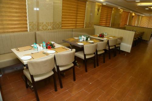Hotel Raaj Bhaavan Clarks Inn Chennai