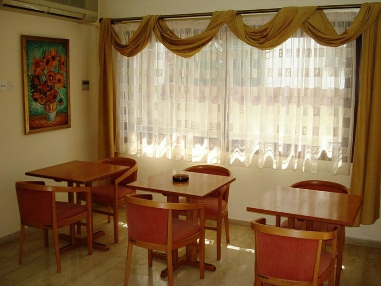 Hotel Pothos