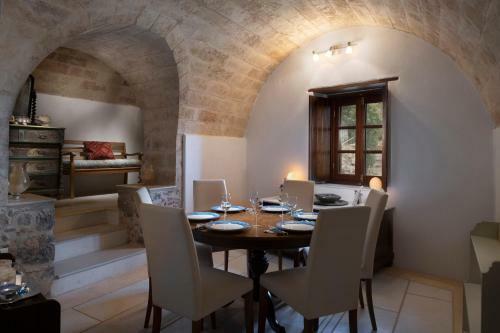 Villa Victoria's House In Monemvasia Castle