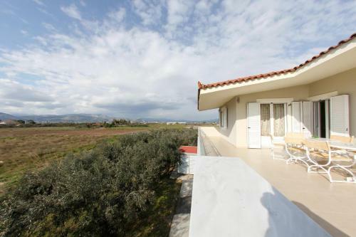 The Villa Of The Winds