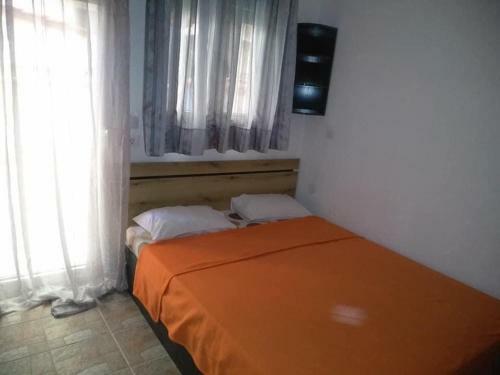 Blue Moon Apartments