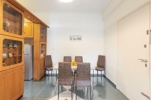 Apartamento Zoumperi Full House