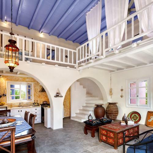 Villa Georgilas Cave House