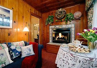 Bed & Breakfast Mill Rose Inn