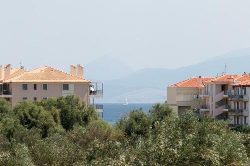 Glyfada Villas ||